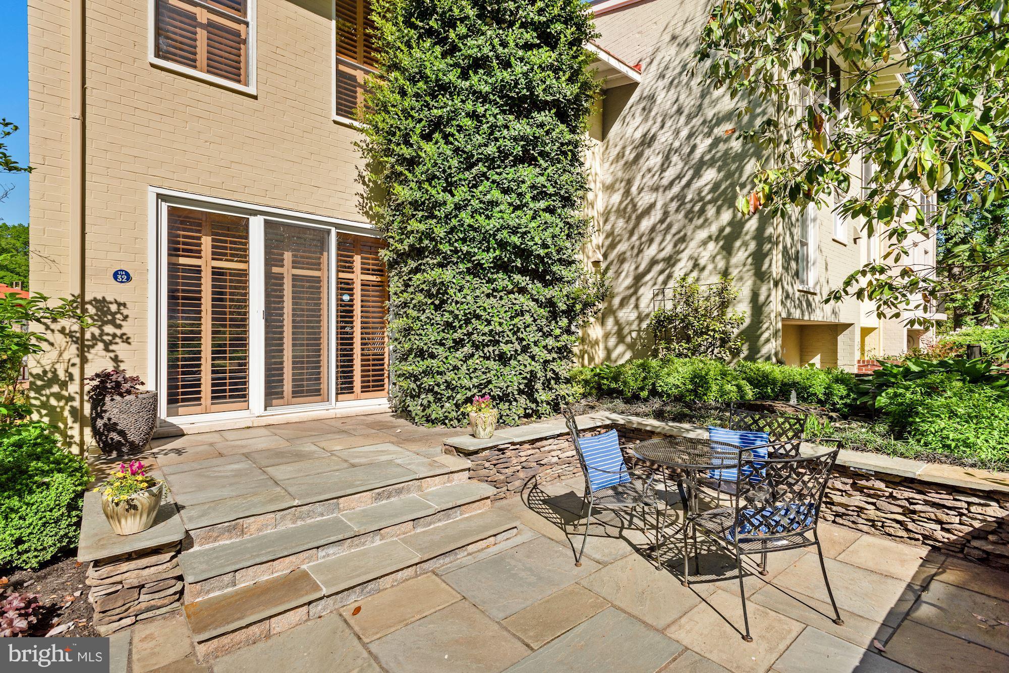 11432 Waterview Cluster Reston, VA 20190 - Photo 2 of 40