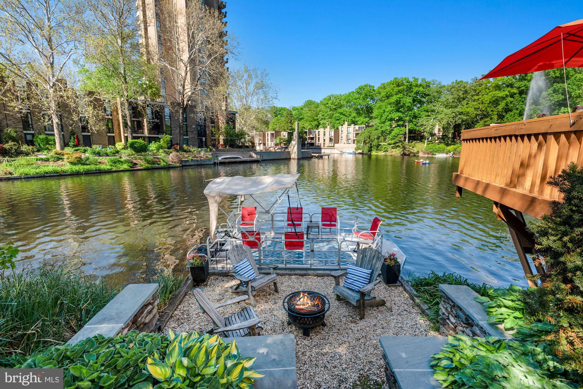 11432 Waterview Cluster Reston, VA 20190 - Photo 5 of 40