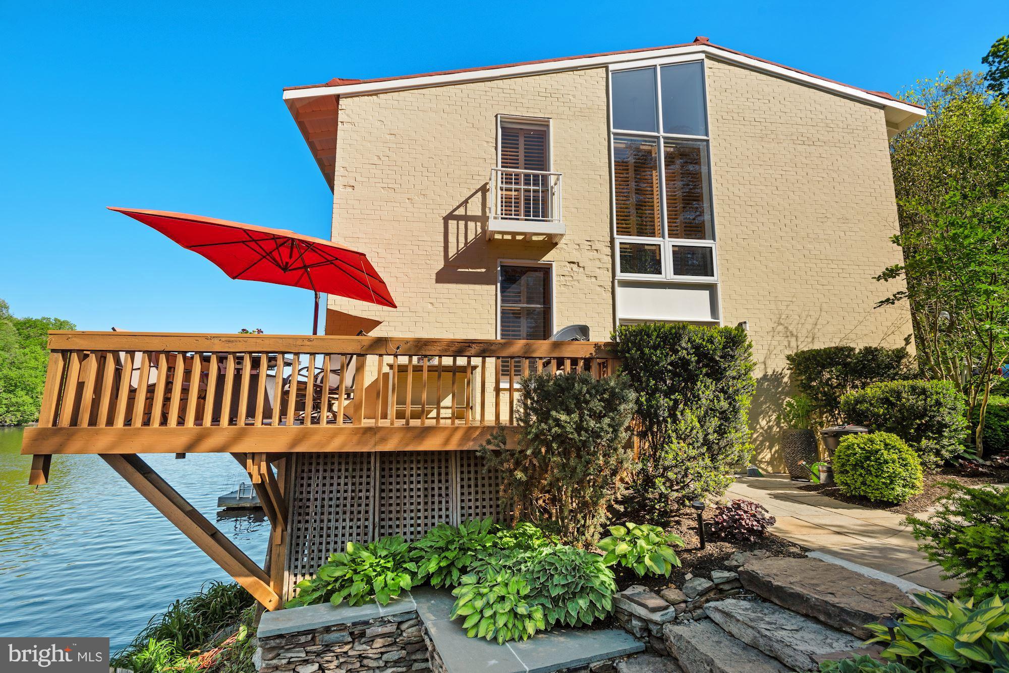 11432 Waterview Cluster Reston, VA 20190 - Photo 6 of 40