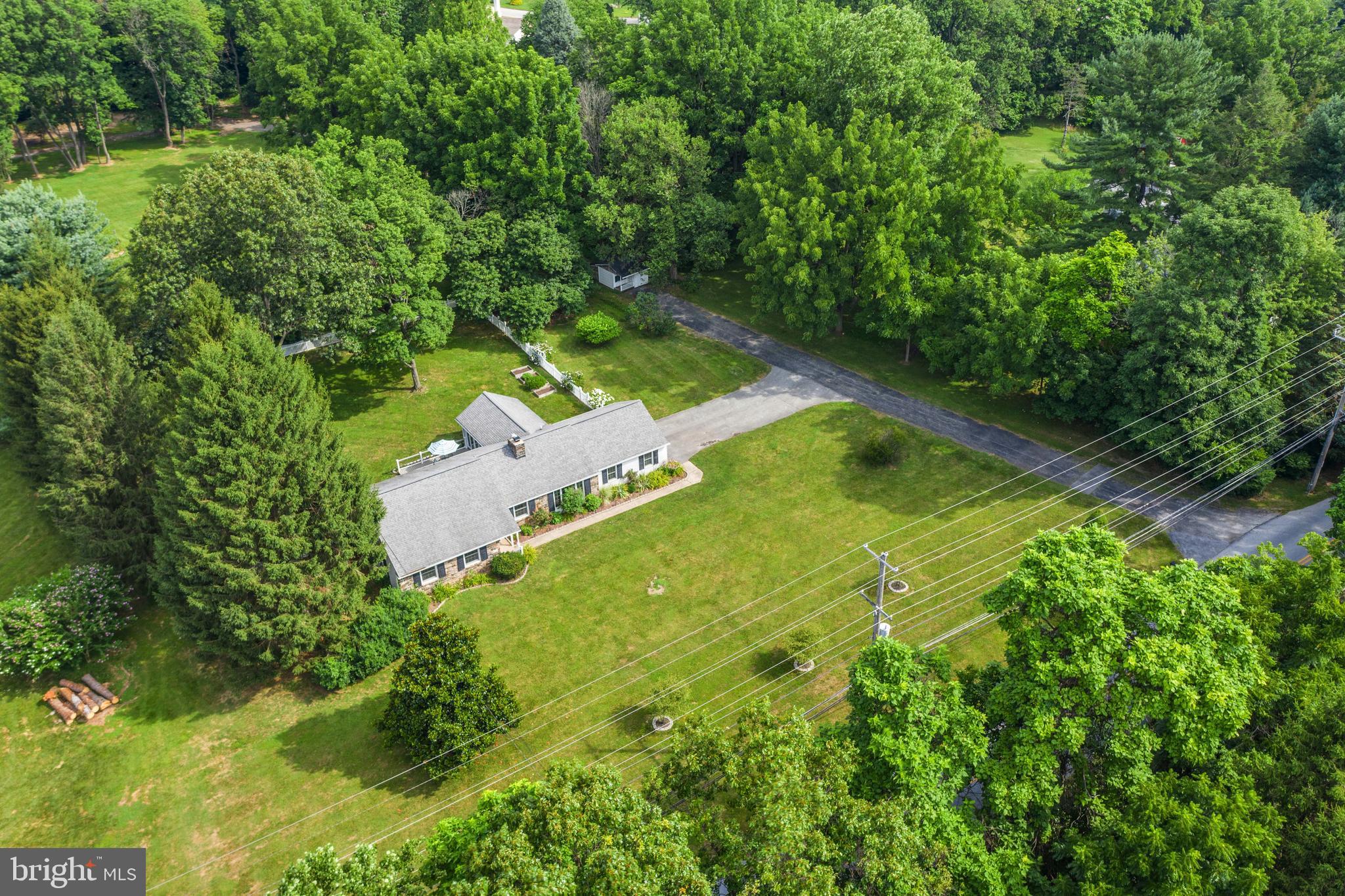 433 Whitford Hills Road Exton, PA 19341 - Photo 3 of 46 Gallery Image 3