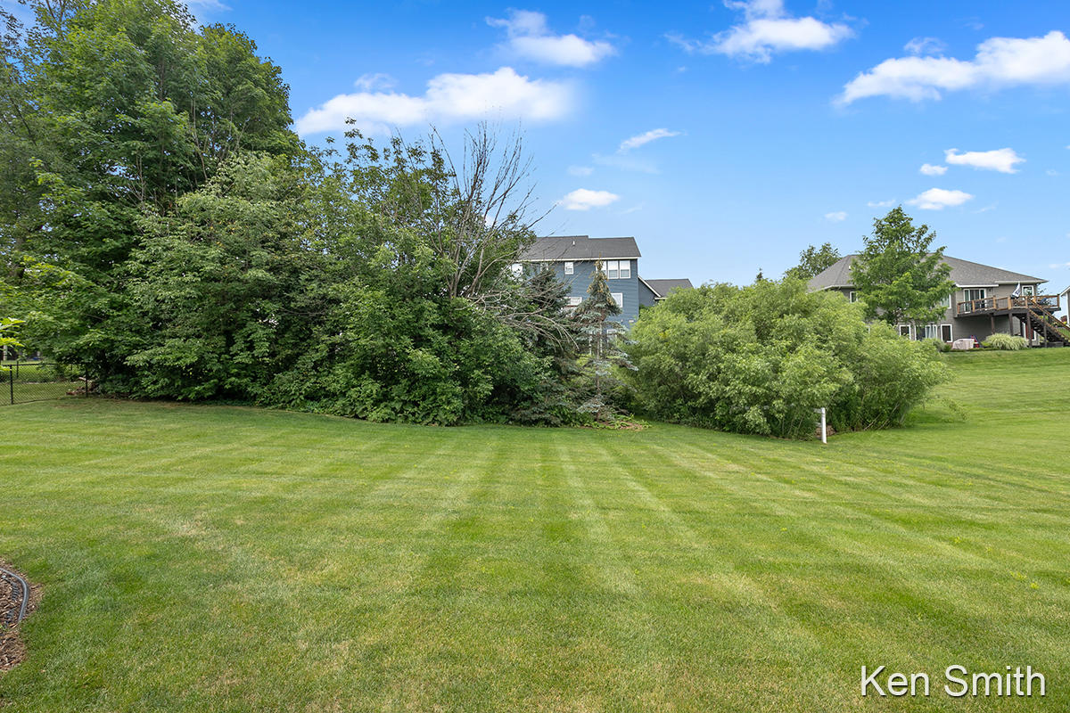 8231 Hunting Court Jenison, MI 49428 - Photo 33 of 33 IMG_1032