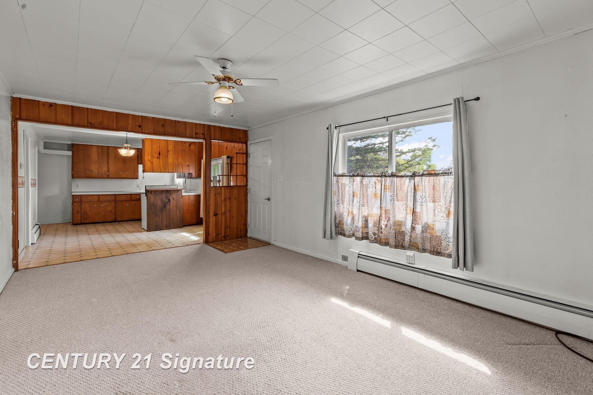 1005 South Meridian Road Merrill, MI 48637 - Photo 6 of 36