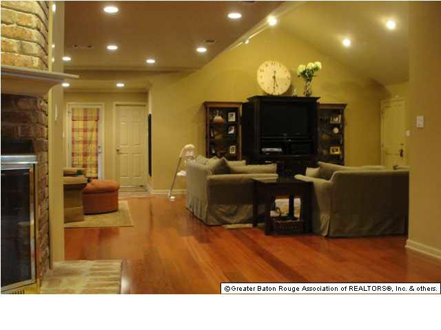 4637 Chelsea Drive Baton Rouge, LA 70809 - Photo 1 of 36 Gallery Image 1