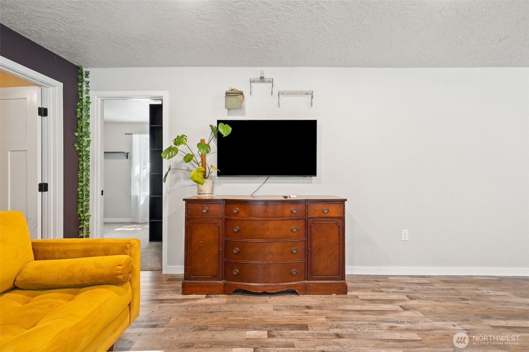 1541 Sightly Road Toutle, WA 98649 - Photo 4 of 32 Gallery Image 4