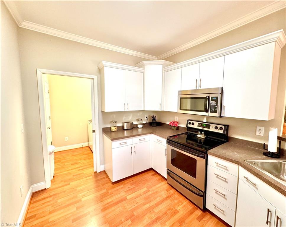 944 Trollinger Road Asheboro, NC 27203 - Photo 35 of 45 Kitchen