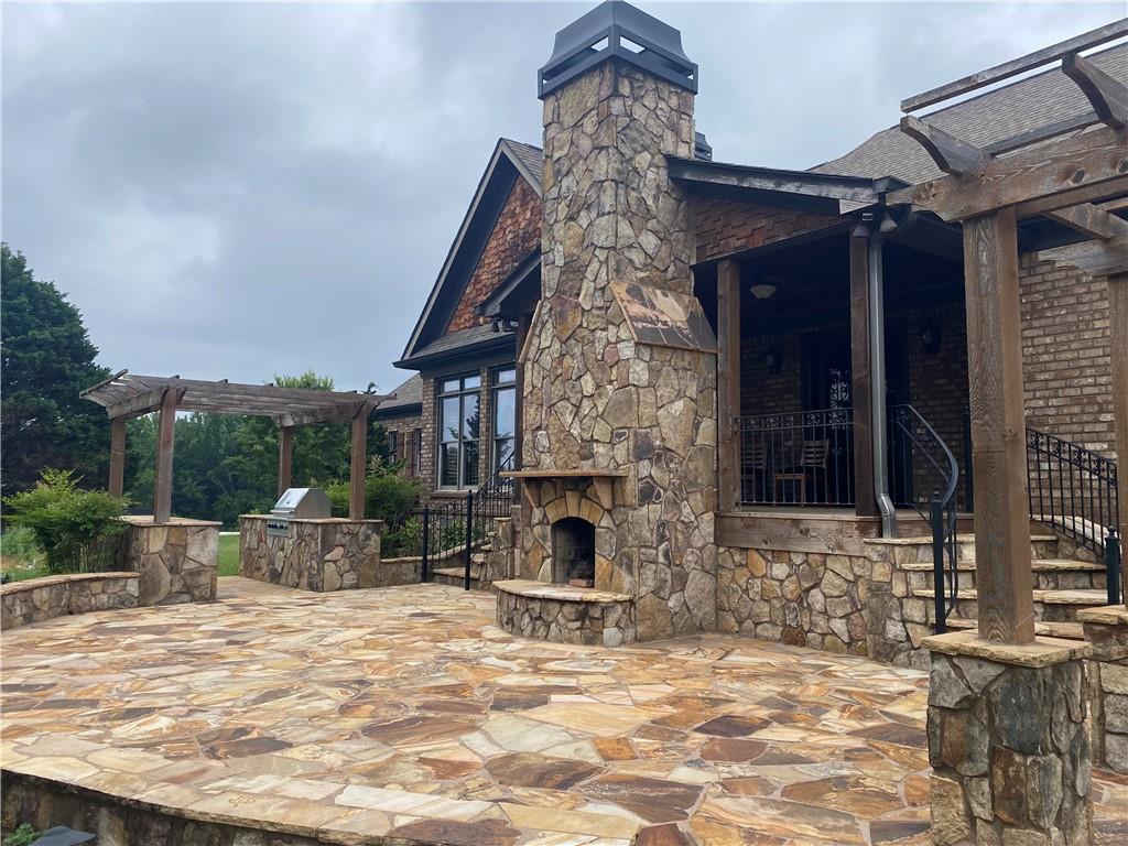 2932 Highway 124 Jefferson, GA 30549 - Photo 23 of 46 a view of a lounge chairs in the patio