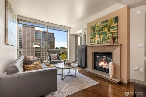 $620,000 | 10610 Northeast 9th Place, Unit 1603, Bellevue, WA 98004