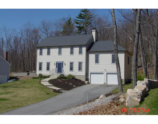 42 Camile Road Webster, MA 01570 - Photo 5 of 6 Gallery Image 5