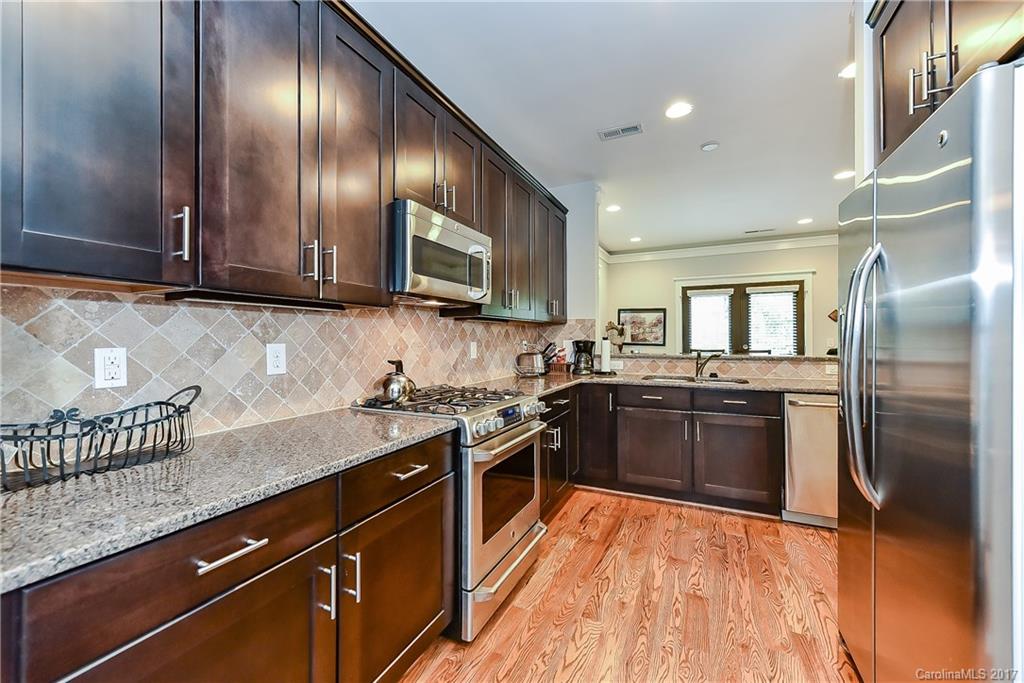 431 Spring Street Davidson, NC 28036 - Photo 14 of 24 Gallery Image 14