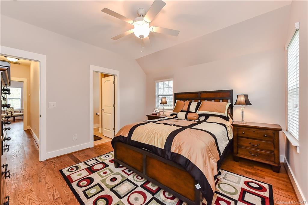 431 Spring Street Davidson, NC 28036 - Photo 19 of 24 Gallery Image 19