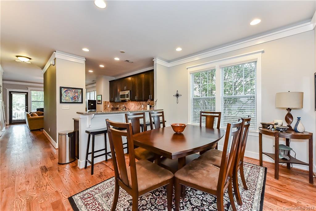 431 Spring Street Davidson, NC 28036 - Photo 5 of 24 Gallery Image 5