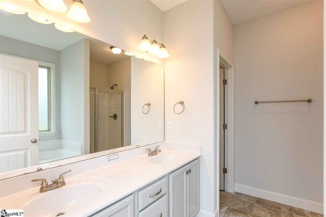 704 Corley Way Greer, SC 29651 - Photo 13 of 25 Gallery Image 13