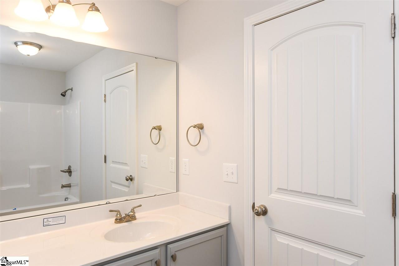 704 Corley Way Greer, SC 29651 - Photo 17 of 25 Gallery Image 17
