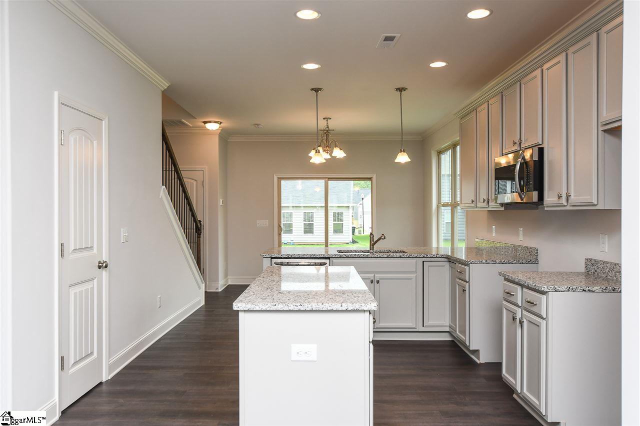 704 Corley Way Greer, SC 29651 - Photo 7 of 25 Gallery Image 7