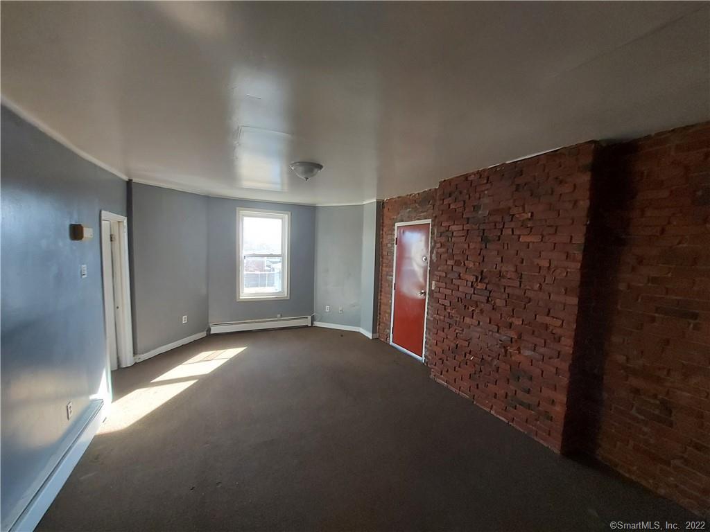114 Mather Street, Unit 3E Hartford, CT 06120 - Photo 1 of 1