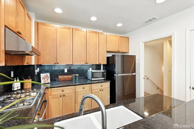 $1,495,000 | 1718 20th Avenue, San Francisco, CA 94122