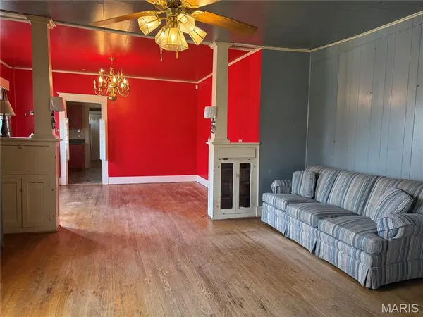 $61,000 | 410 East 8th Street, Caruthersville, MO 63830