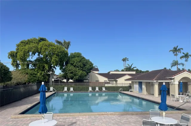 $375,000 | 17270 Northwest 60th Court, Hialeah, FL 33015