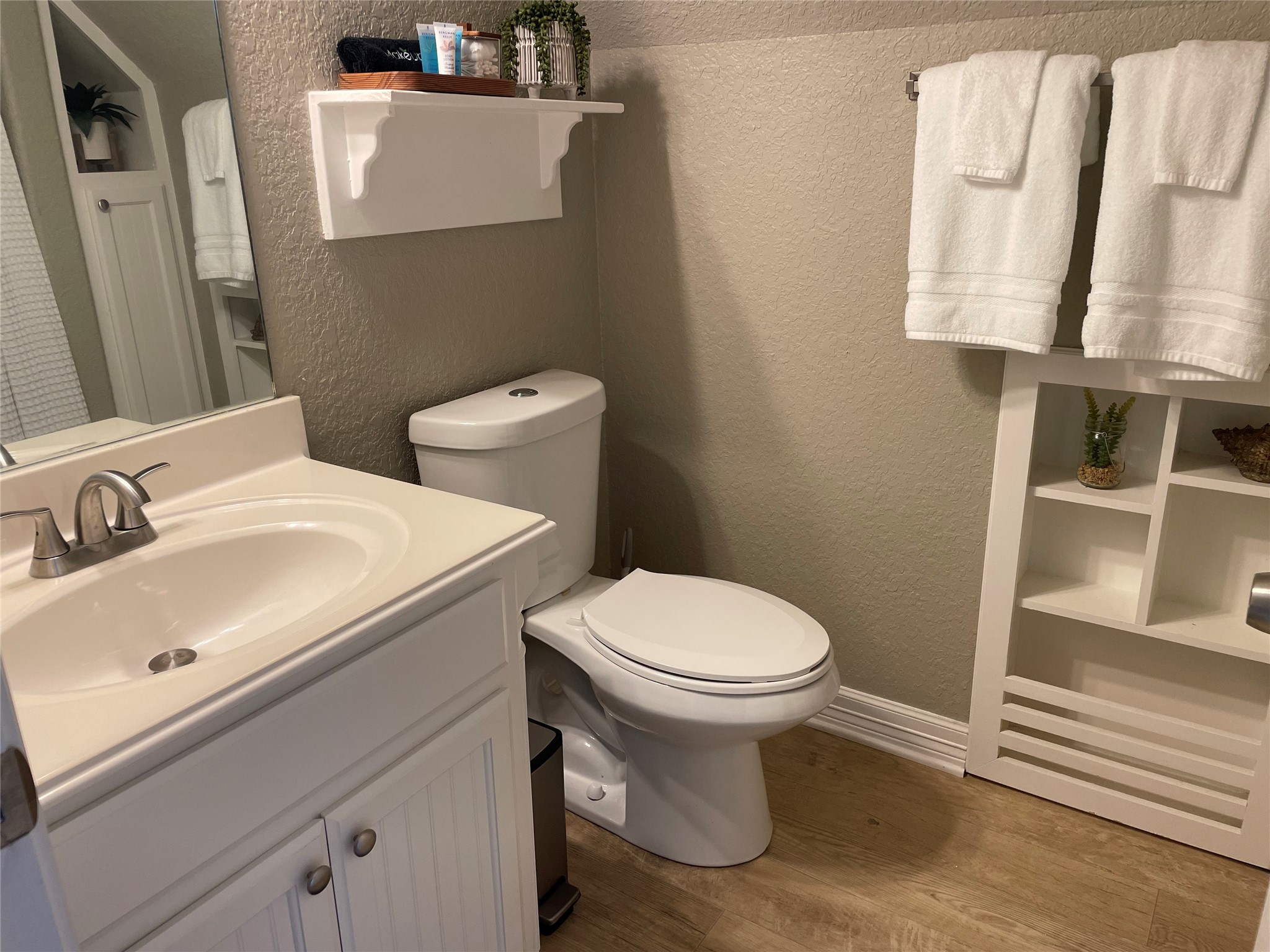 118 Point Lafitte Court Surfside Beach, TX 77541 - Photo 11 of 19