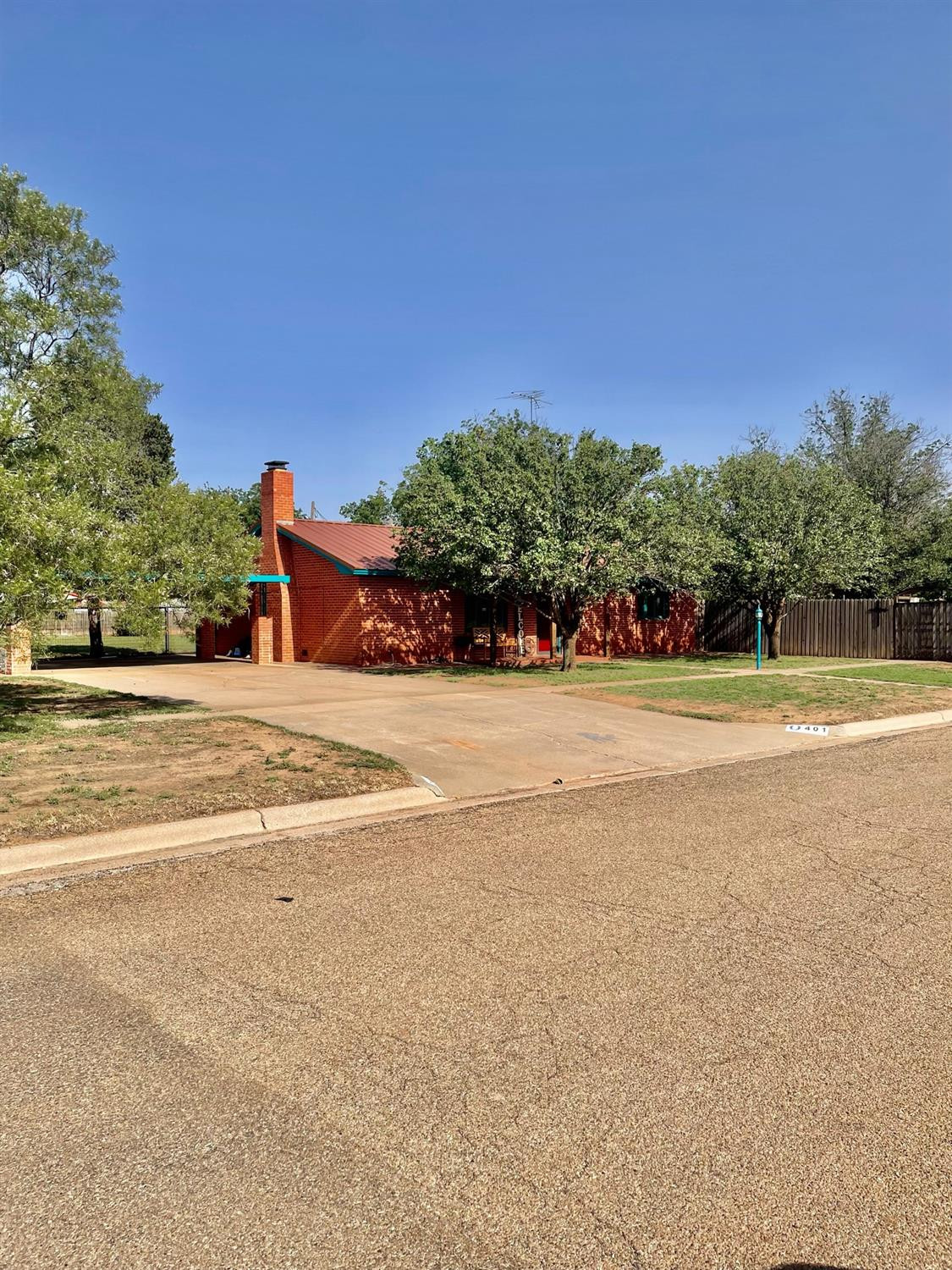 401 Ave C Olton, TX 79064 - Photo 2 of 30 Photo 2