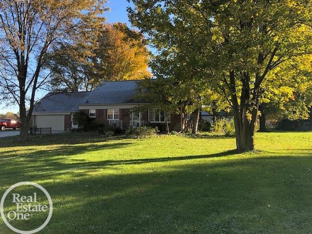 54982 Ridge Road New Baltimore, MI 48047 - Photo 36 of 37 50059774-35.JPG