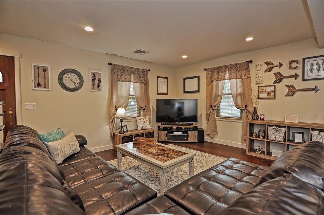 1231 Diamond Hill Road Woonsocket, RI 02895 - Photo 13 of 40