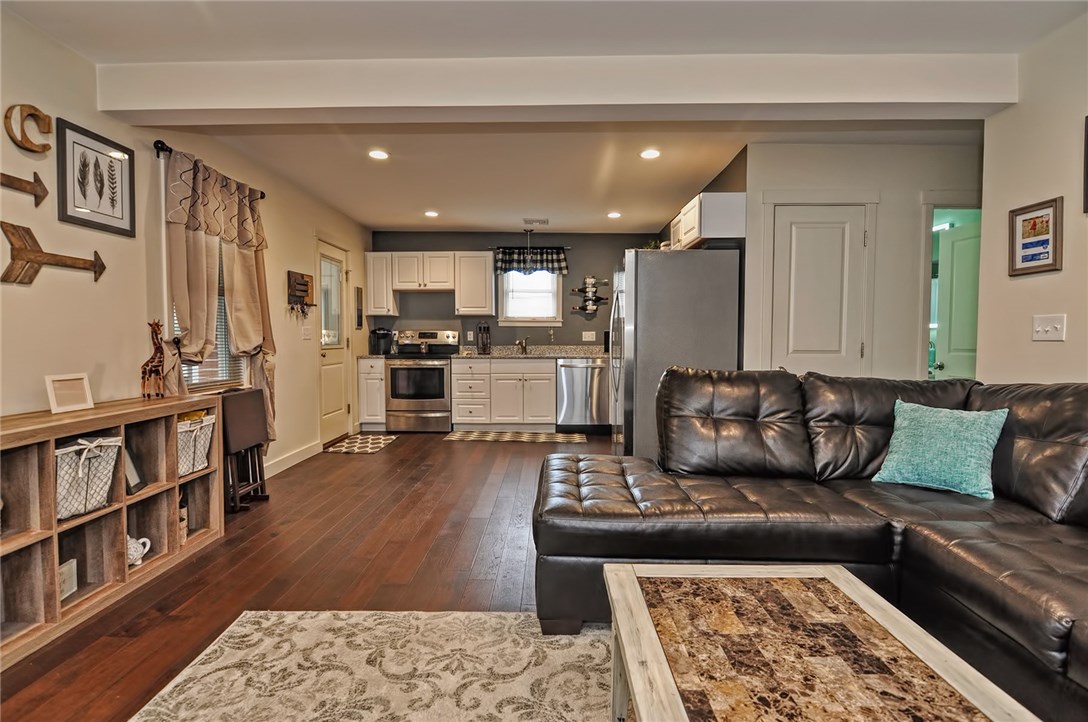 1231 Diamond Hill Road Woonsocket, RI 02895 - Photo 16 of 40