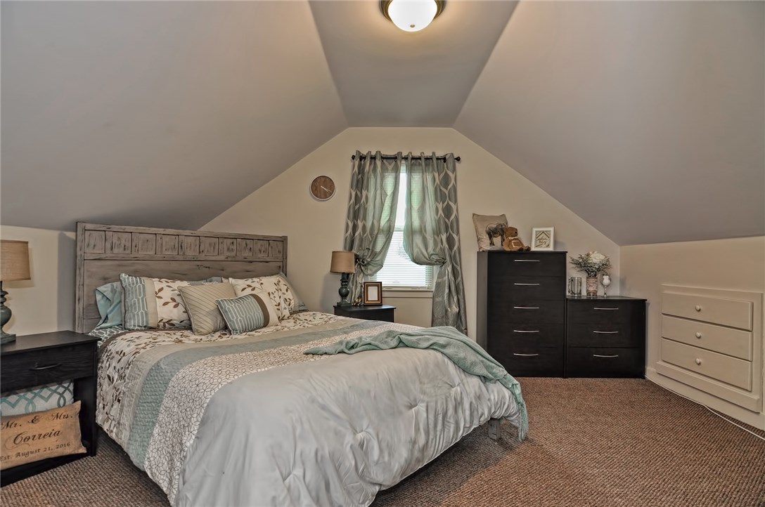 1231 Diamond Hill Road Woonsocket, RI 02895 - Photo 24 of 40