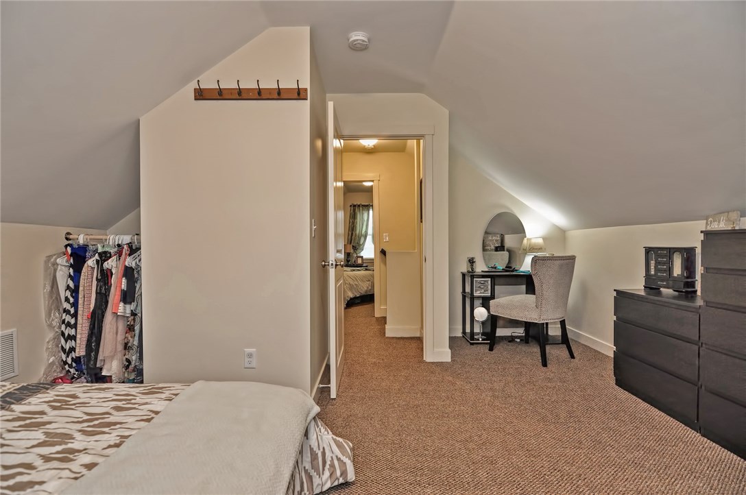 1231 Diamond Hill Road Woonsocket, RI 02895 - Photo 28 of 40