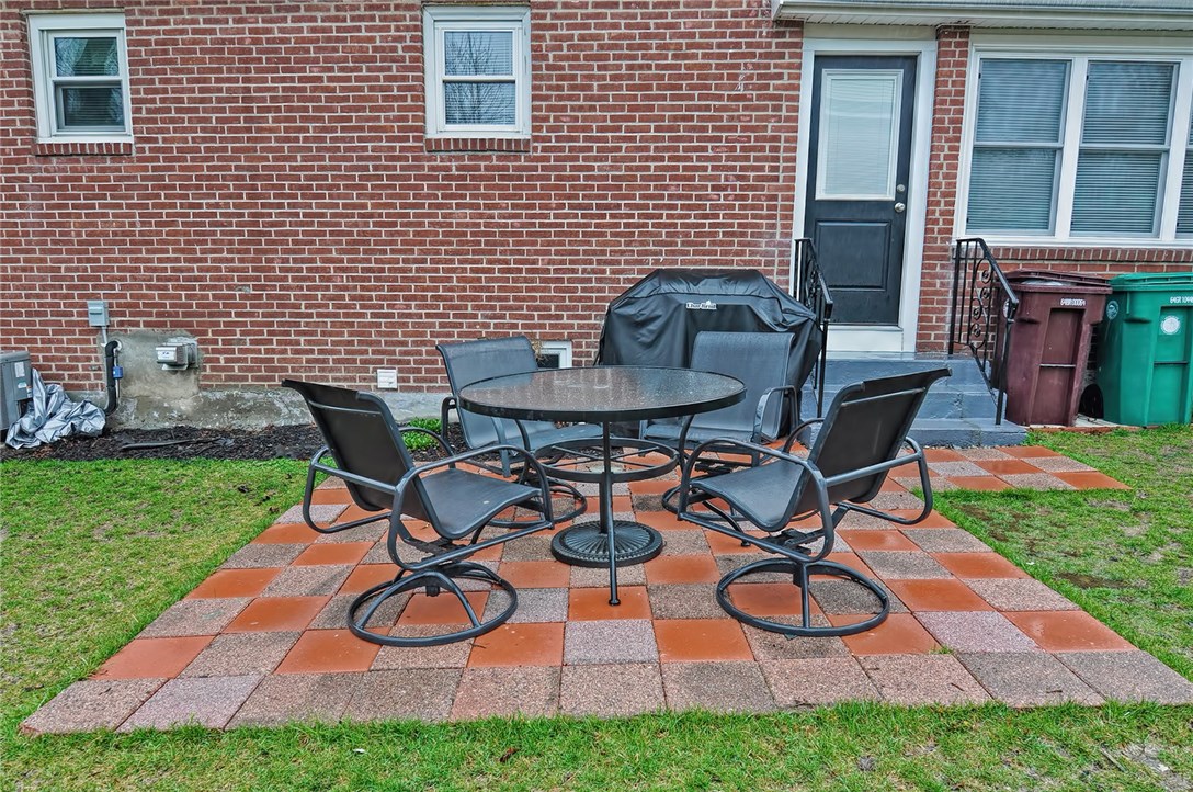 1231 Diamond Hill Road Woonsocket, RI 02895 - Photo 36 of 40