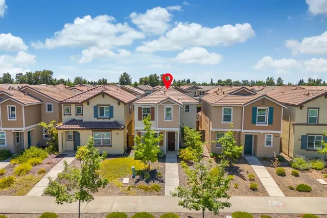 $499,900 | 11076 International Drive, Rancho Cordova, CA 95670