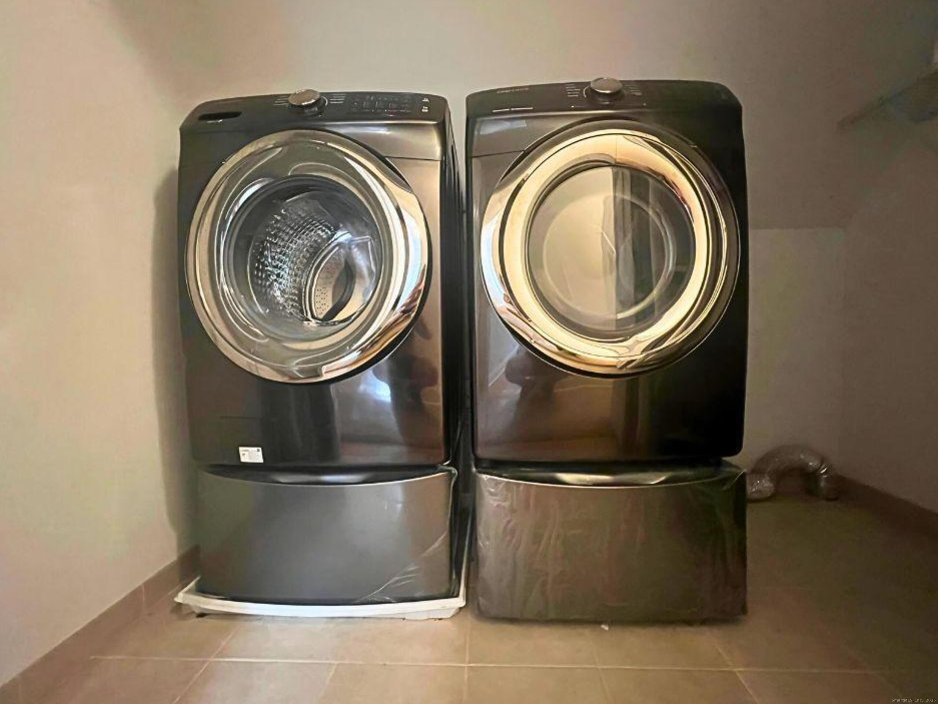 664 Sport Hill Road Easton, CT 06612 - Photo 23 of 35