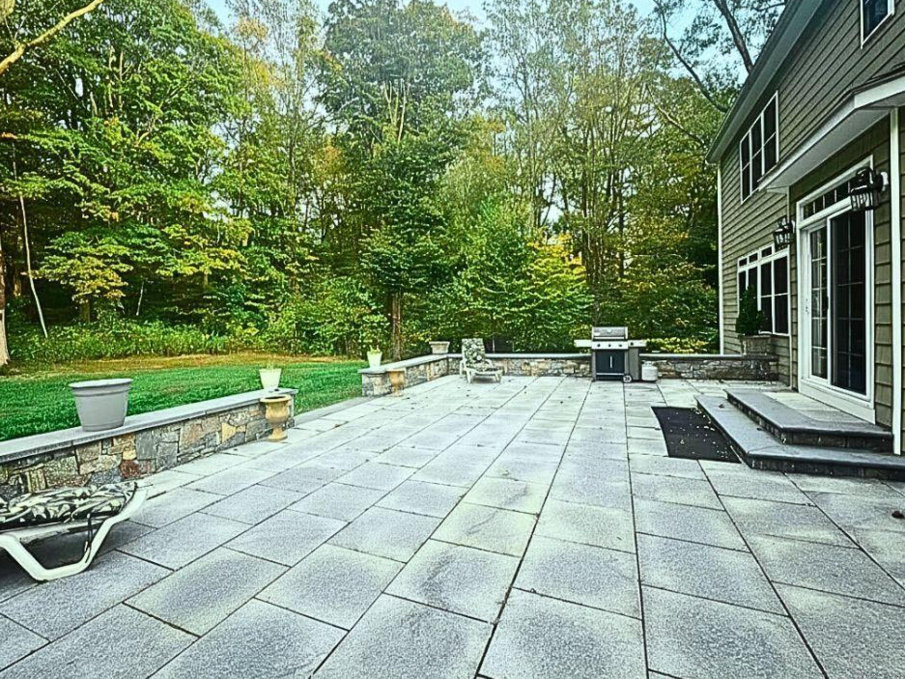 664 Sport Hill Road Easton, CT 06612 - Photo 26 of 35