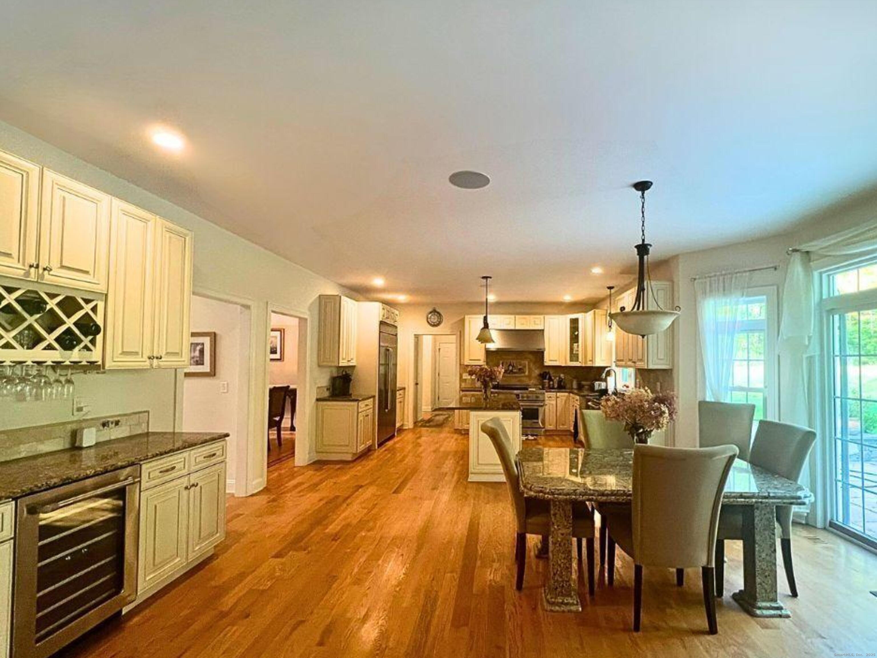 664 Sport Hill Road Easton, CT 06612 - Photo 8 of 35