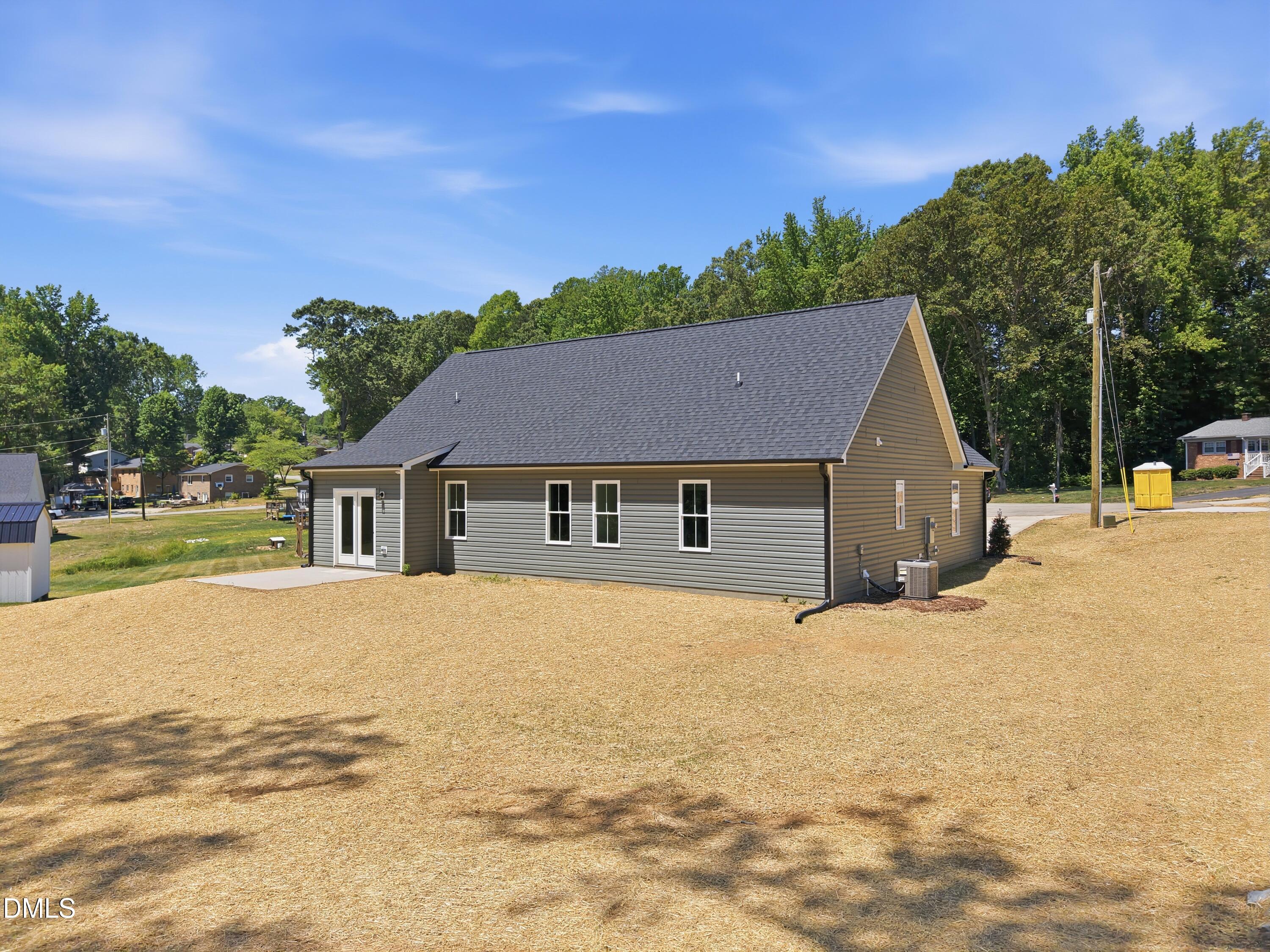 1264 Dover Street Roxboro, NC 27573 - Photo 28 of 38
