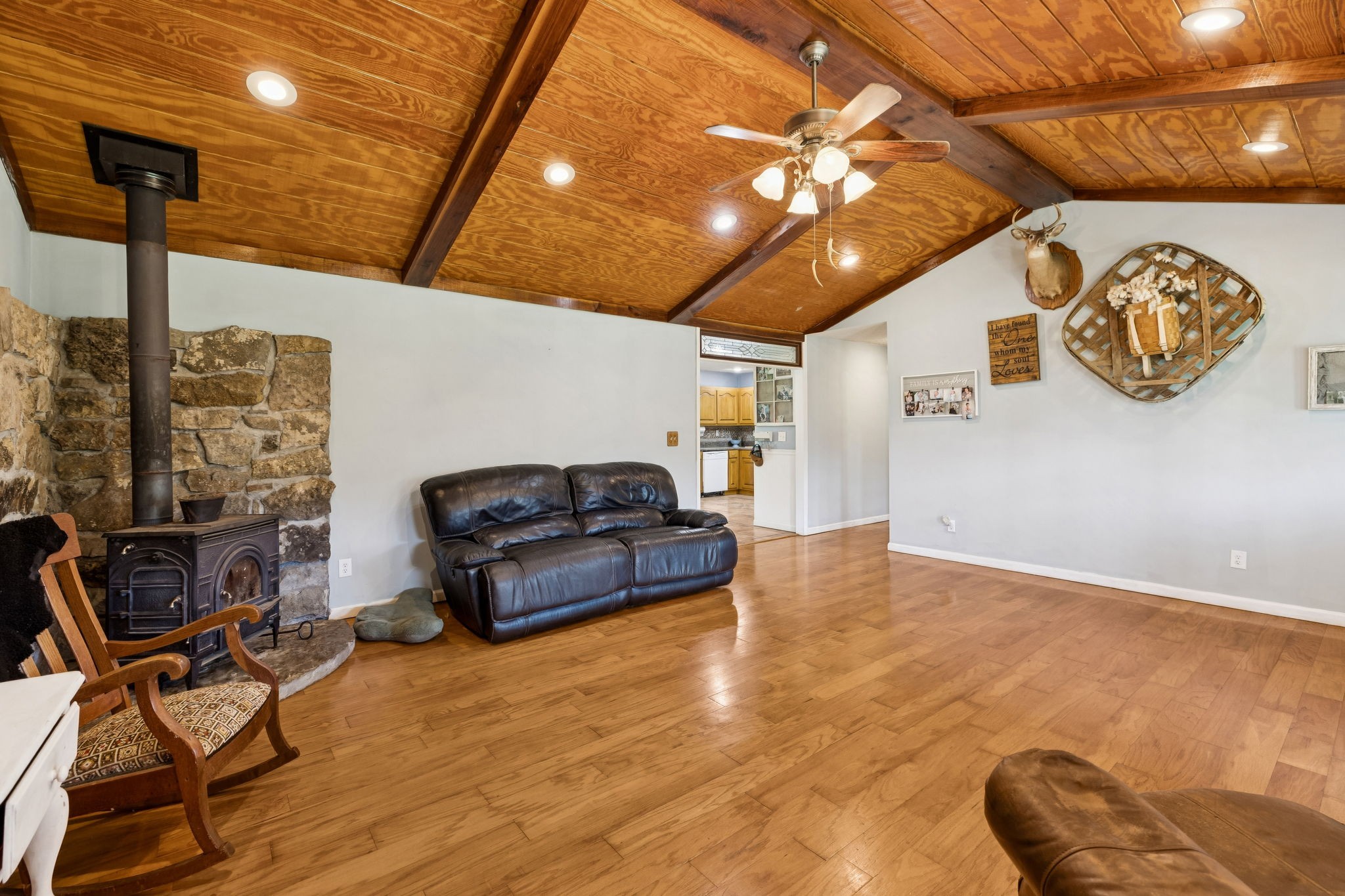 284 Duck Branch Road Fayetteville, TN 37334 - Photo 11 of 47 a living room with furniture and a chandelier