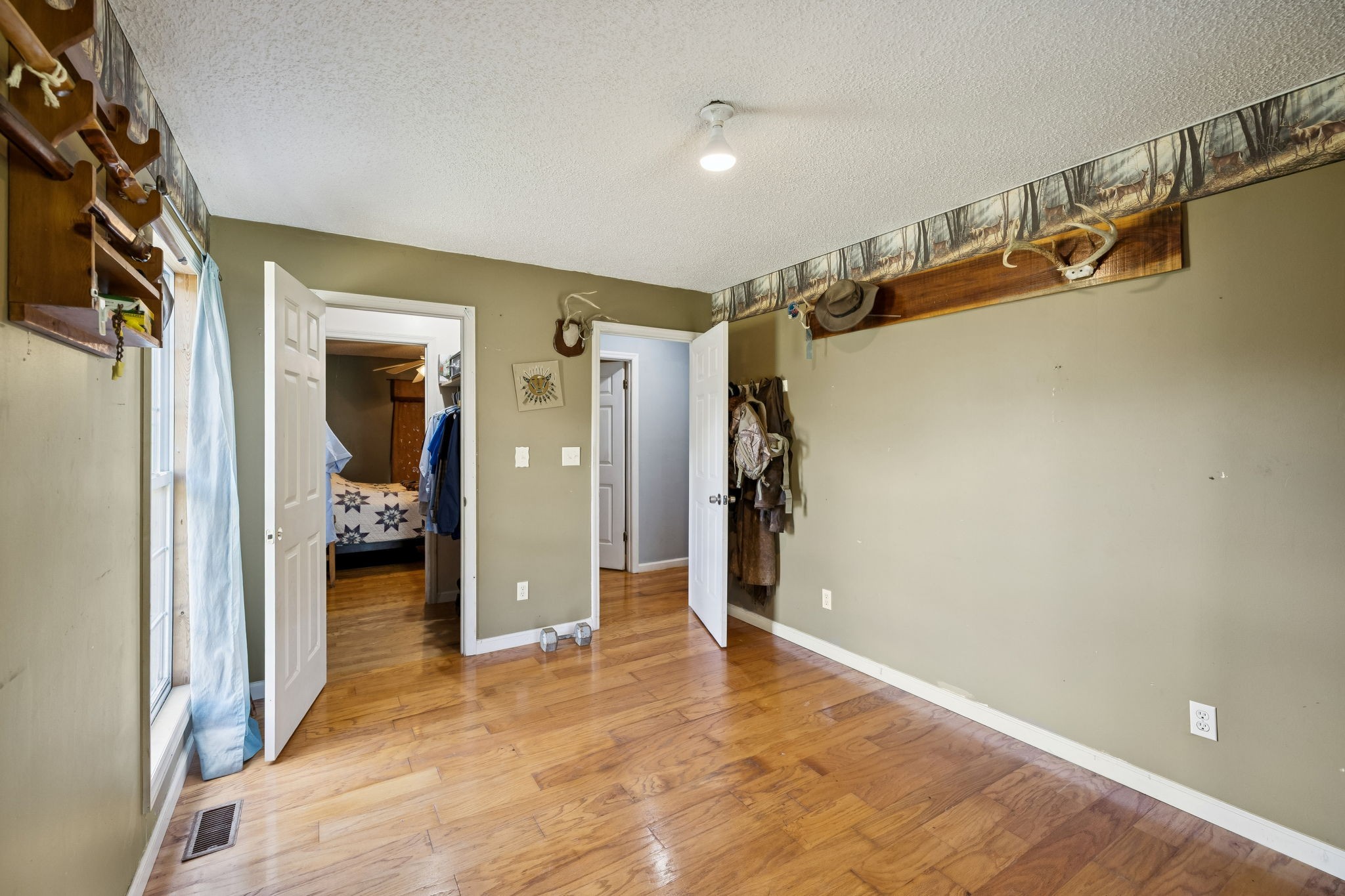 284 Duck Branch Road Fayetteville, TN 37334 - Photo 27 of 47 a view of a hallway with a bedroom