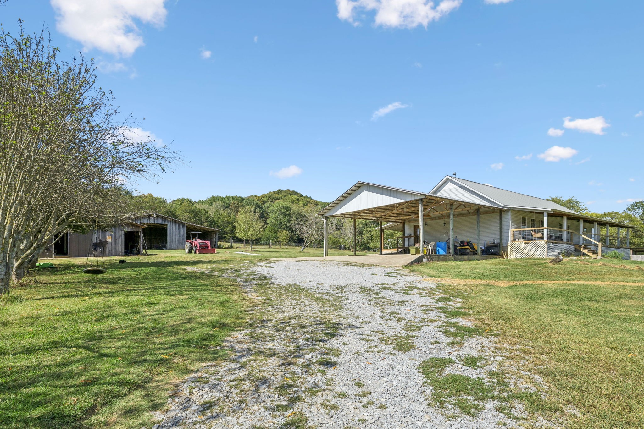 284 Duck Branch Road Fayetteville, TN 37334 - Photo 31 of 47 a front view of a house with a yard