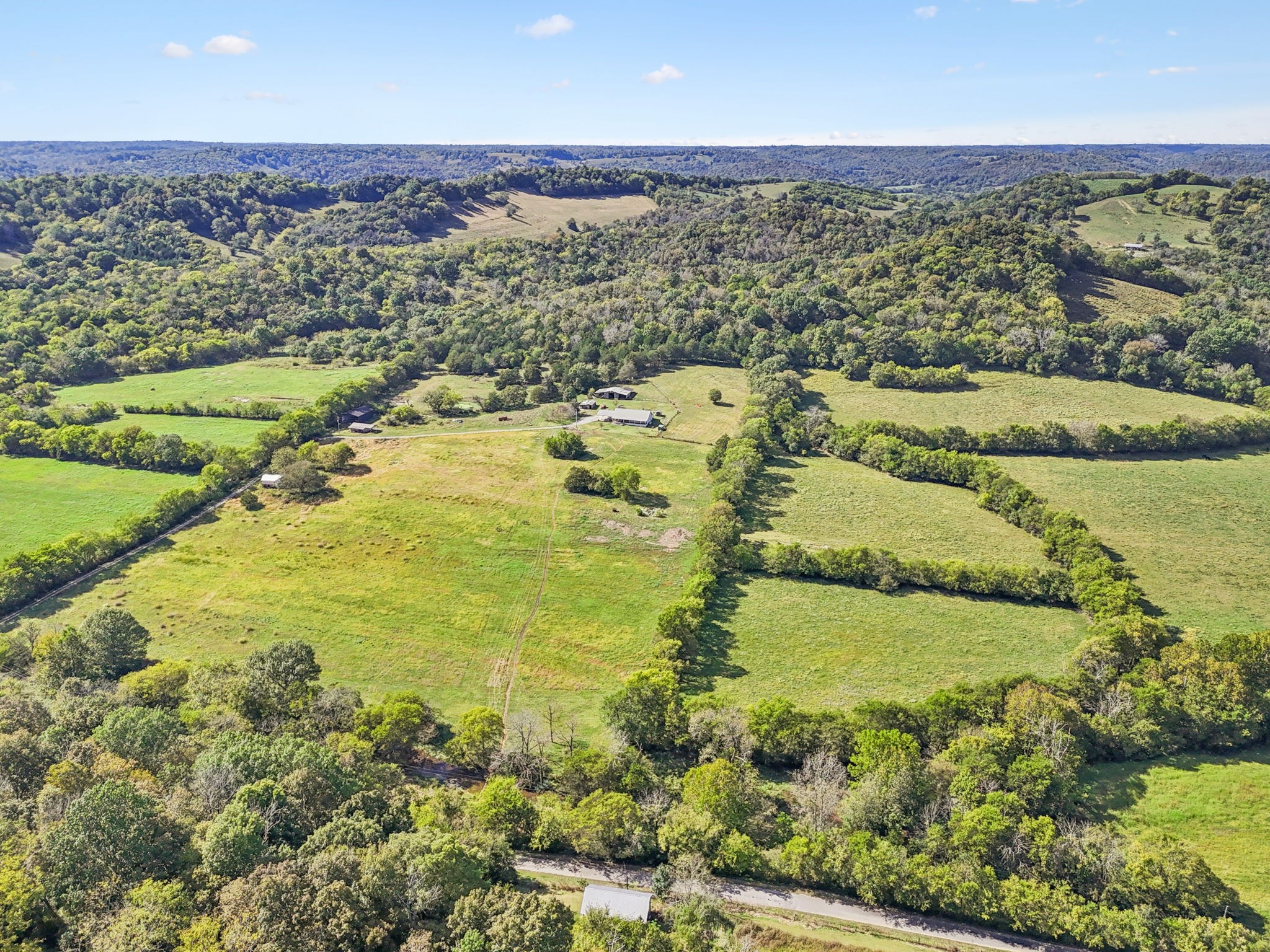 284 Duck Branch Road Fayetteville, TN 37334 - Photo 44 of 47 a view of an ocean view and mountain