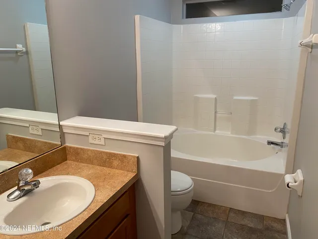 $1,650 | 3781 Lauren Crest Court, Jacksonville, FL 32221