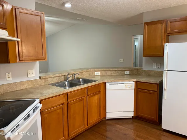 $1,650 | 3781 Lauren Crest Court, Jacksonville, FL 32221