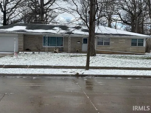 $238,000 | 2426 Shadyoak Drive, Fort Wayne, IN 46806