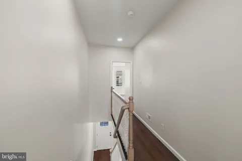 a view of livingroom with hardwood