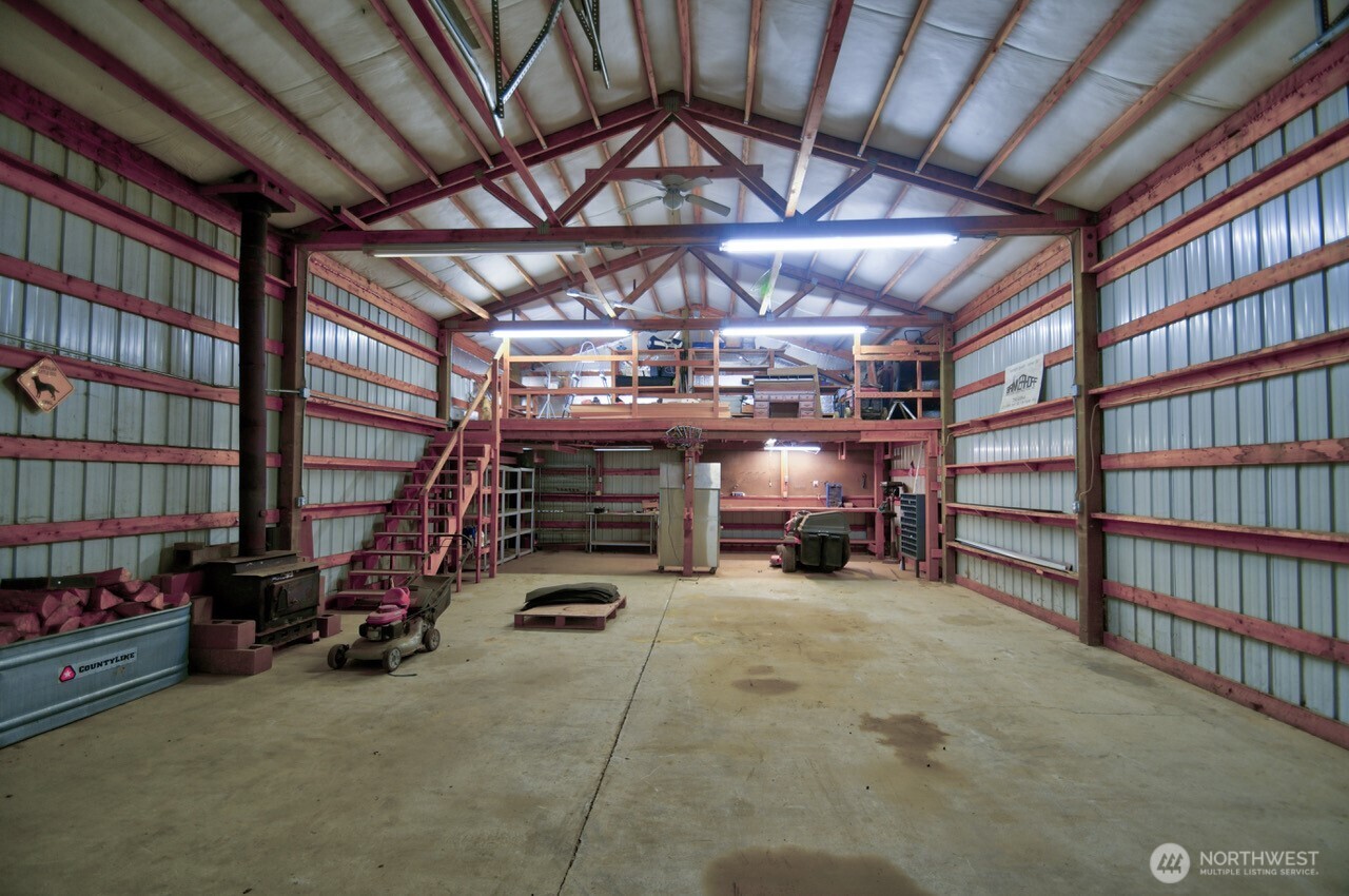 19140 Rosemary Street Southwest Rochester, WA 98579 - Photo 21 of 26 a view of a room with gym equipment