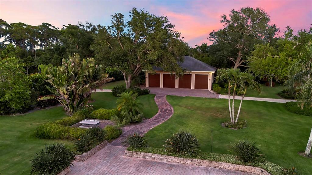 612 Laurel Road West Nokomis, FL 34275 - Photo 77 of 88