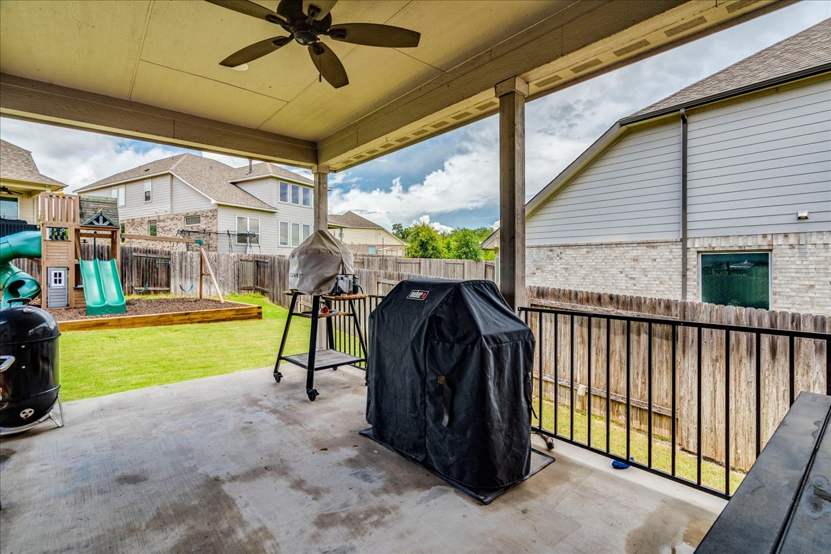 212 Sierra Blanca Road Dripping Springs, TX 78620 - Photo 33 of 37 Covered back patio