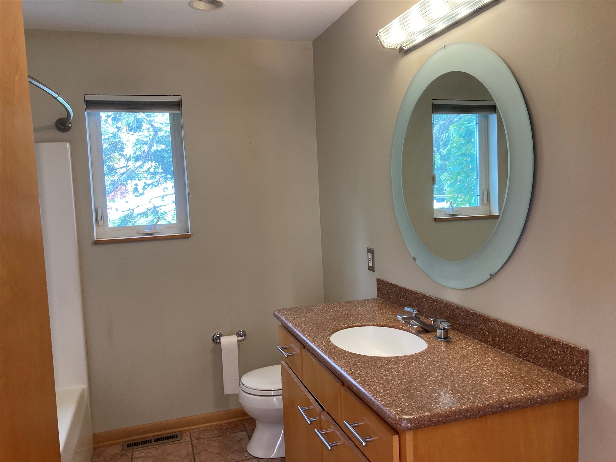 301 Stuart Way Erie, PA 16509 - Photo 29 of 50 Gallery Image 29