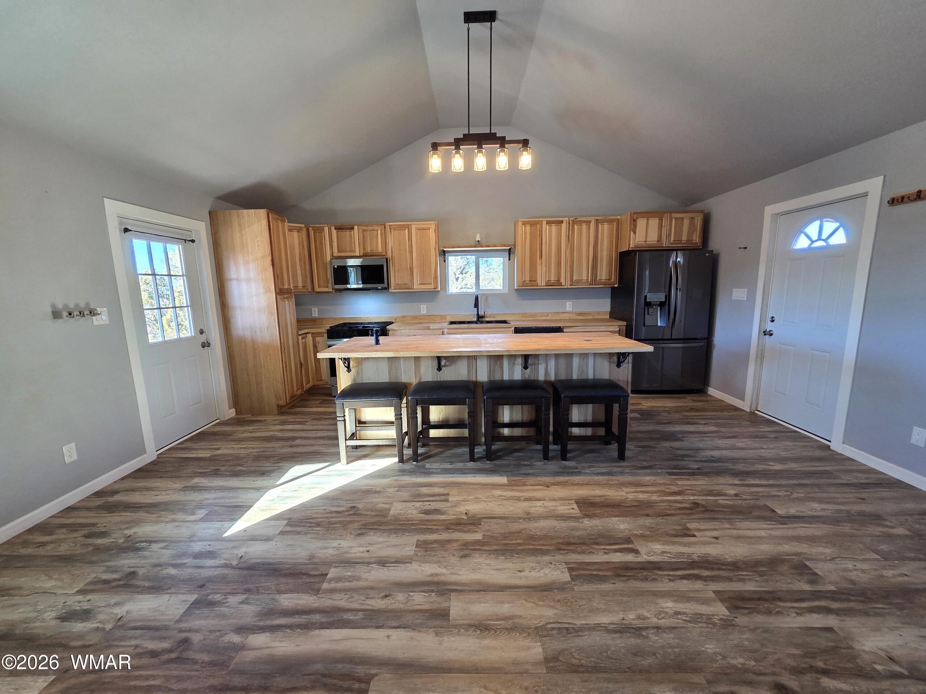 32-34 County Road Concho, AZ 85924 - Photo 18 of 72 Living Room/ Kitchen - Empty