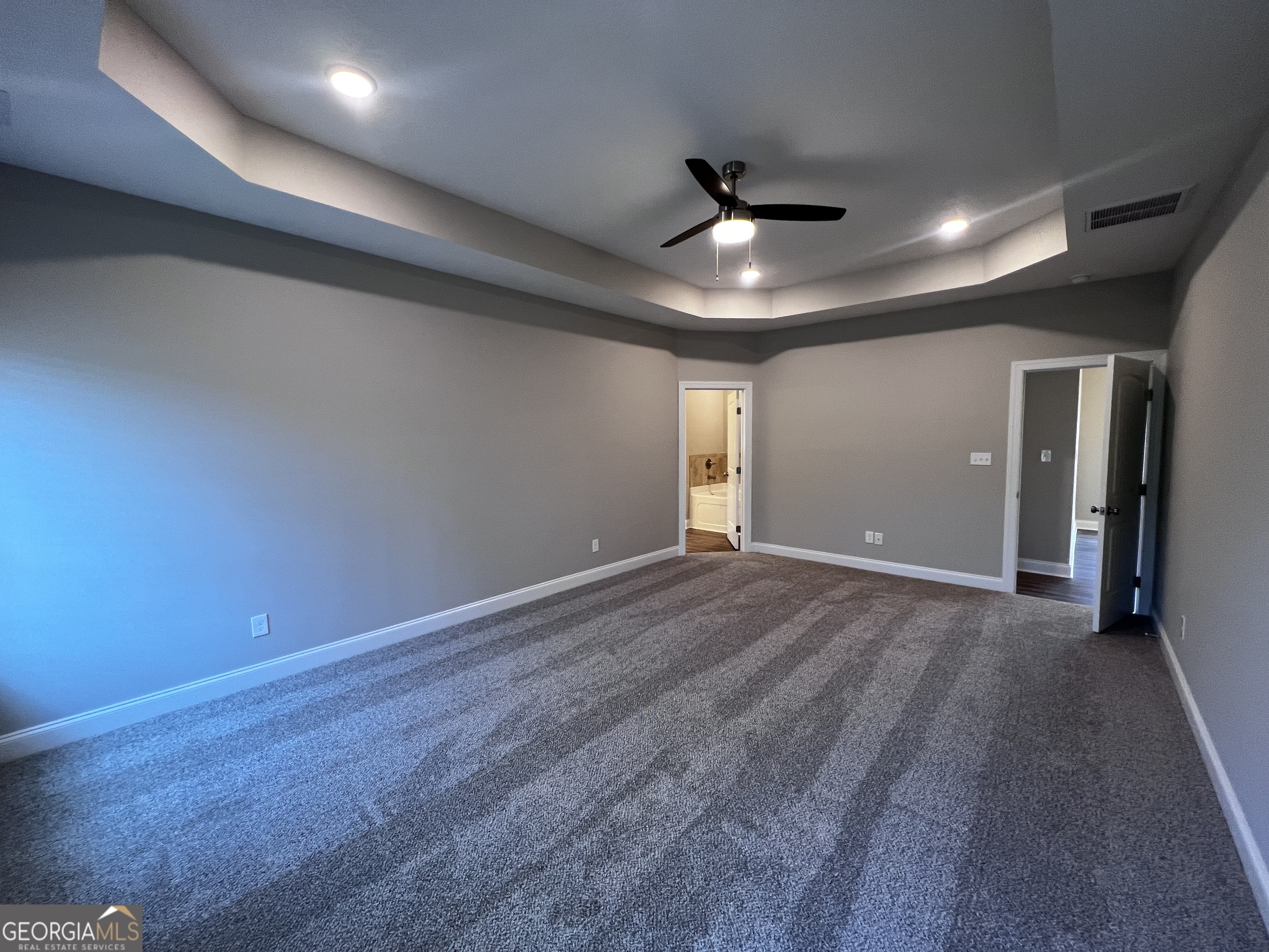 1045 Berkley Court Thomson, GA 30824 - Photo 15 of 32 a view of an empty room