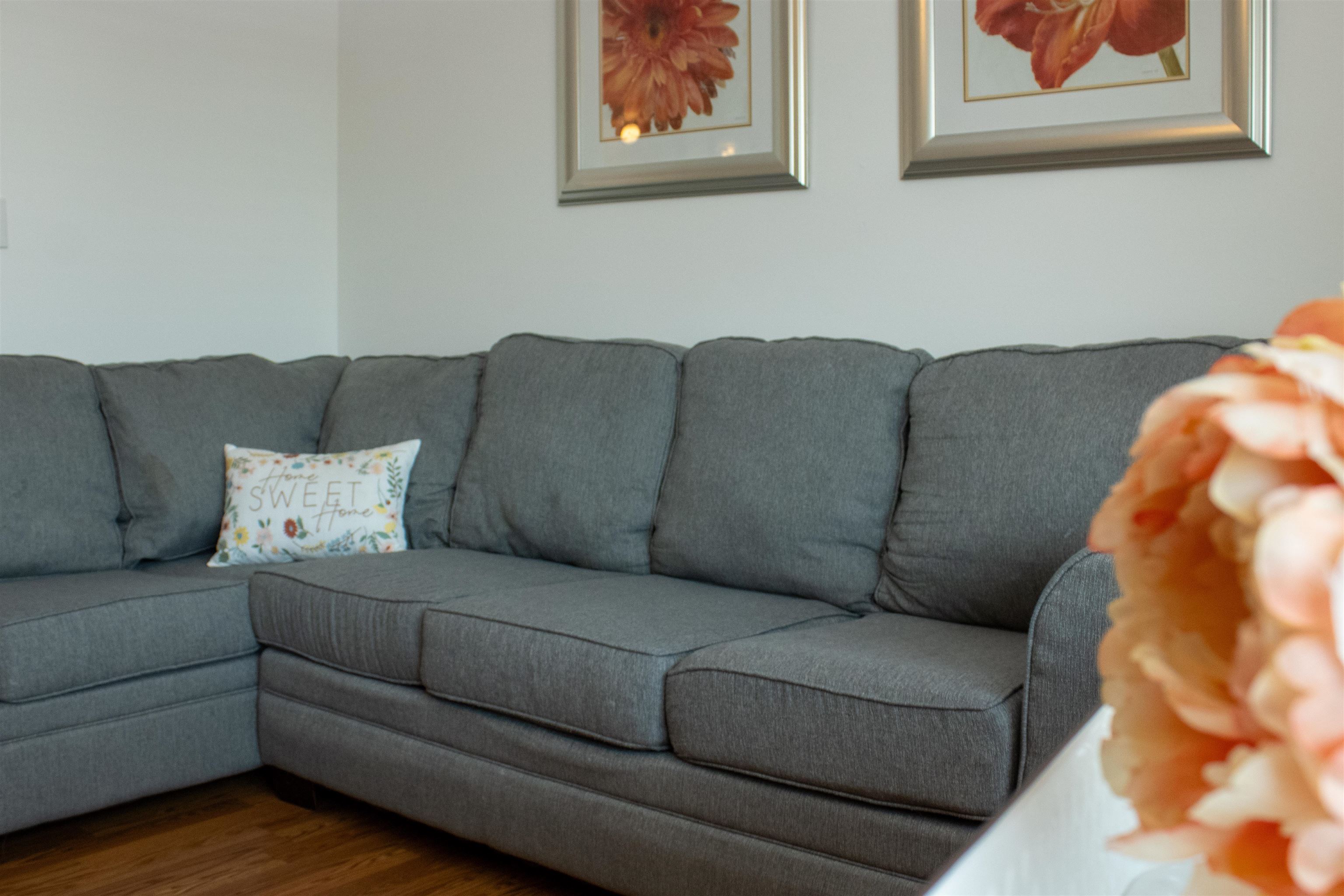 37 Danforth Drive Weyers Cave, VA 24486 - Photo 10 of 45 a living room with a couch